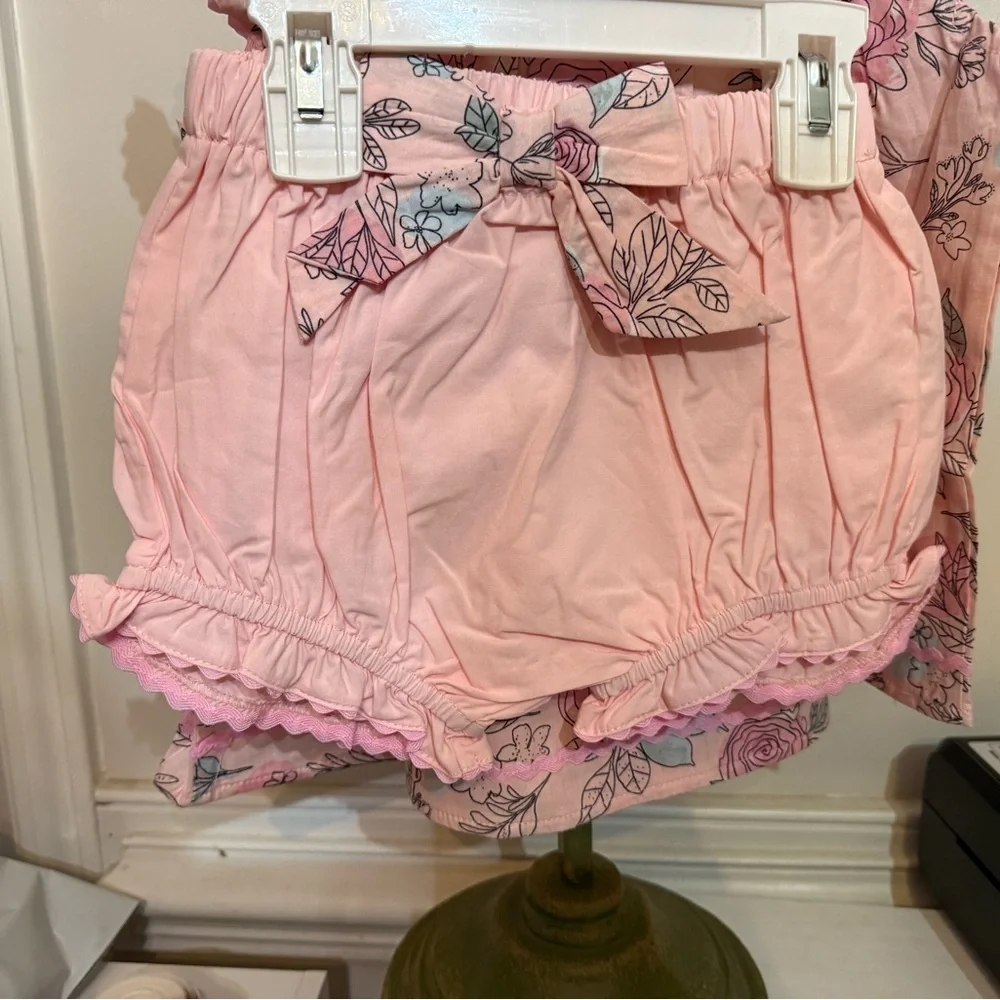 NWT Lil Cactus Smocked Diaper Set